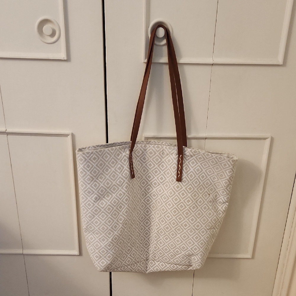 Elegant White and Brown Tote Bag